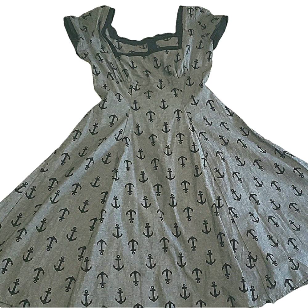 Heartbreaker Irene Square Neck Chambray Dress